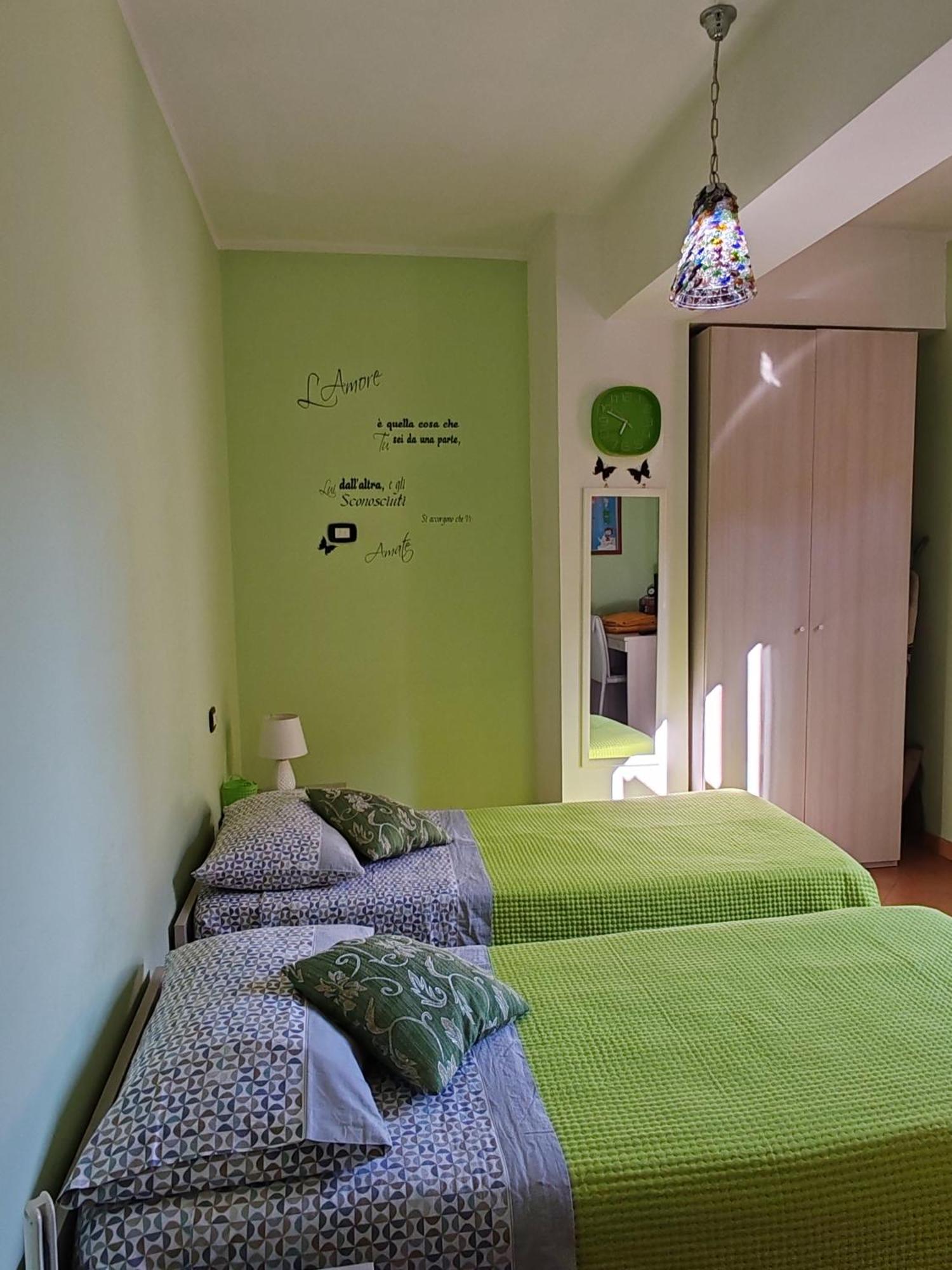 B&B La Rosa Dei Venti Acri Kültér fotó